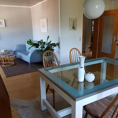 Apartment Art-apartment Mit Balkon